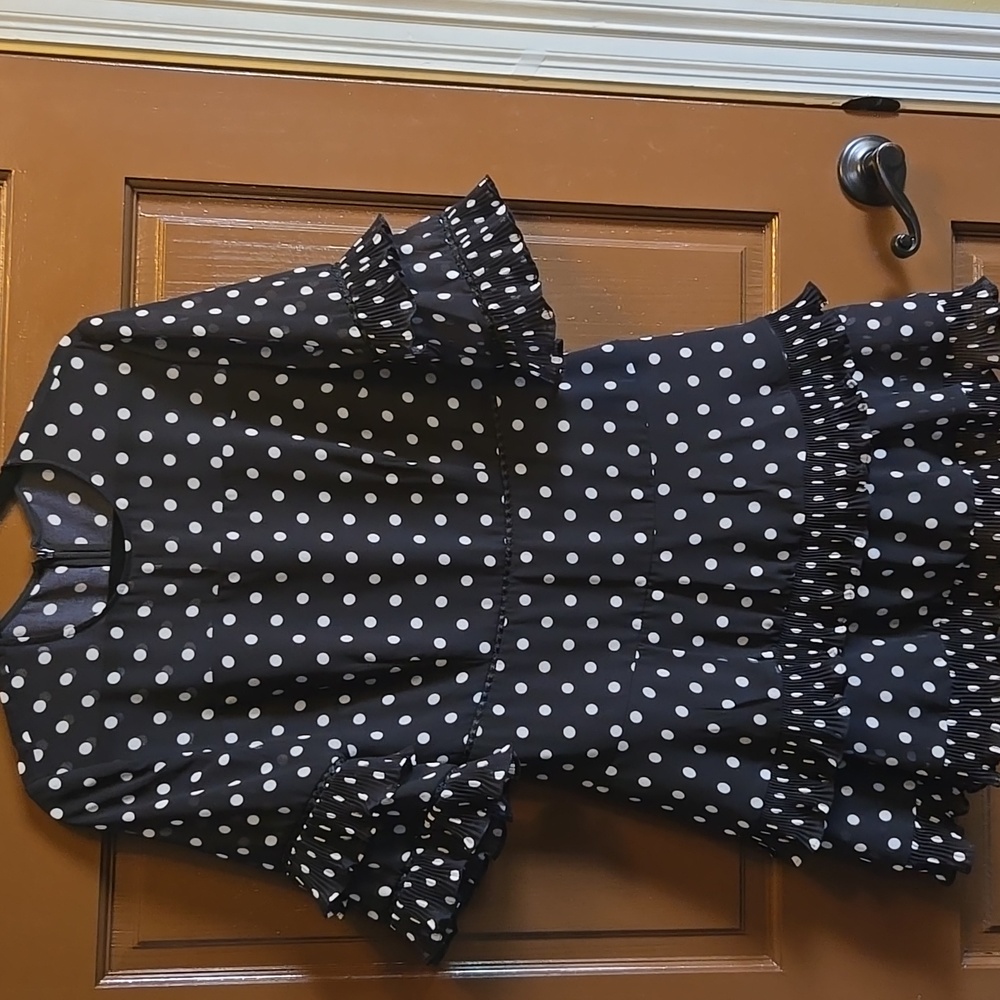 Keepsake-Blk/white polka dot dress with ruffled sleeves & skirt Sz M/L - Picture 1 of 9